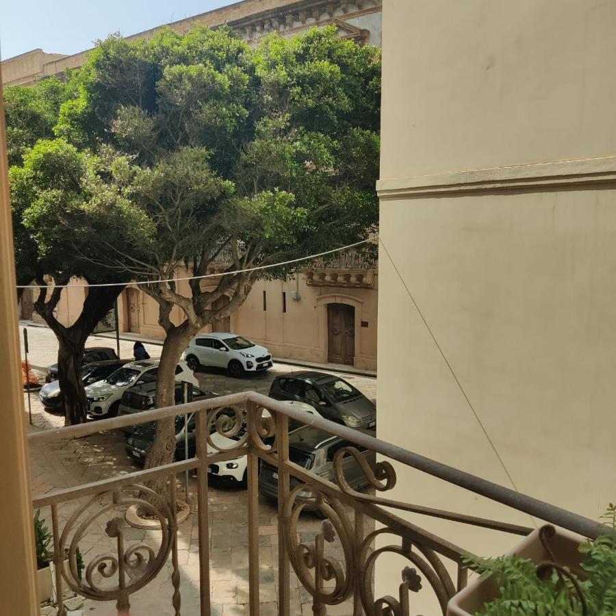 Carlo'S Rooms 特拉帕尼 外观 照片